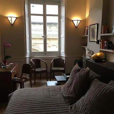 Sublime Appartement Bordeaux Hotel De Ville Exterior photo